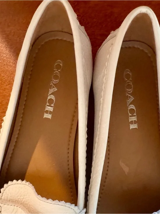 Coach Odette Loafers Cream Colored Women’s Sz 7B A01375 Pre Owned - Picture 4 of 7
